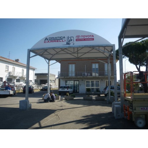 GAZEBO TUNNELL